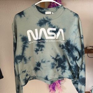 Nasa suéter muy lindo